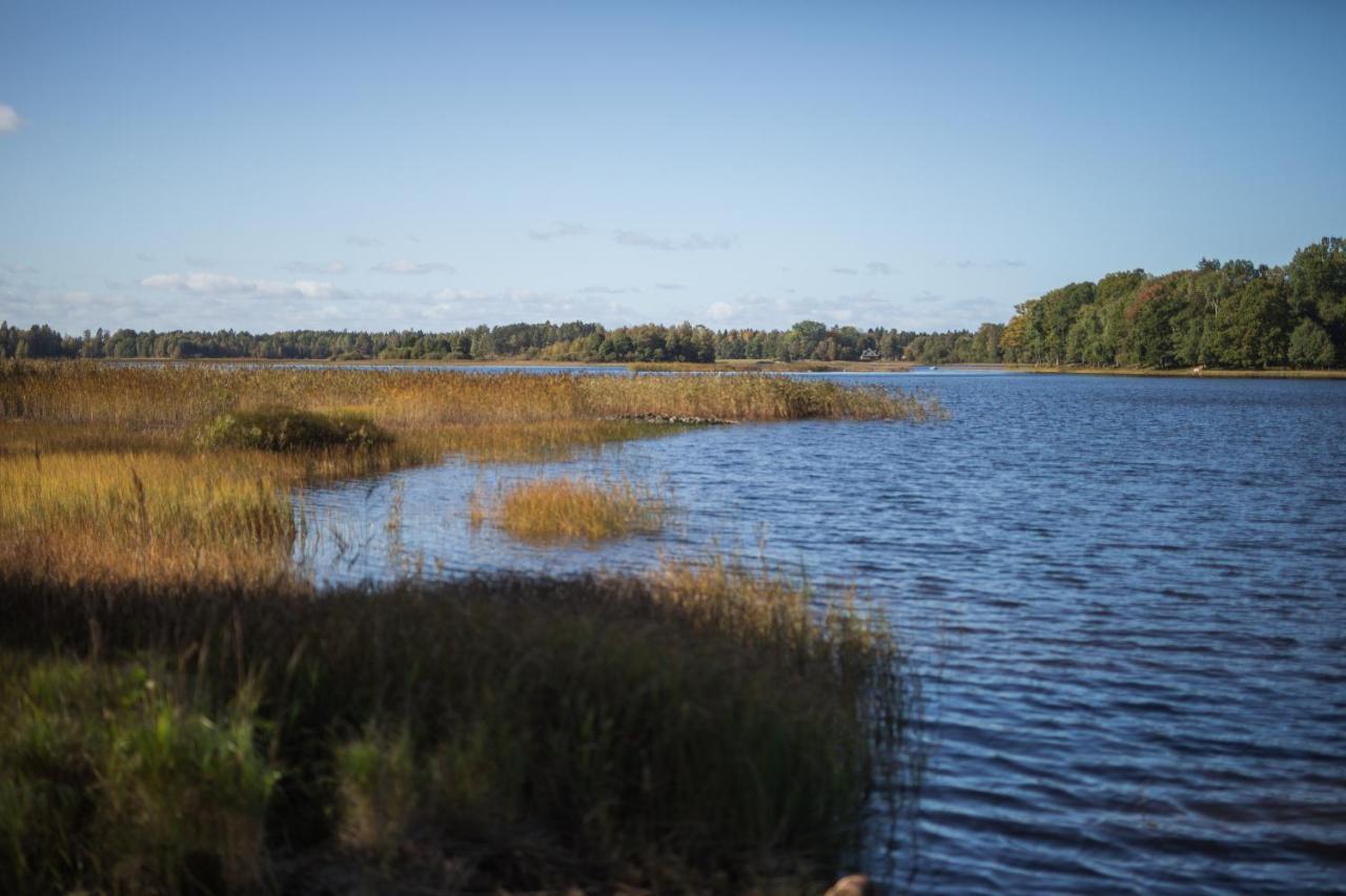 Solar Lake Cottage Jonkoping Bagian luar foto