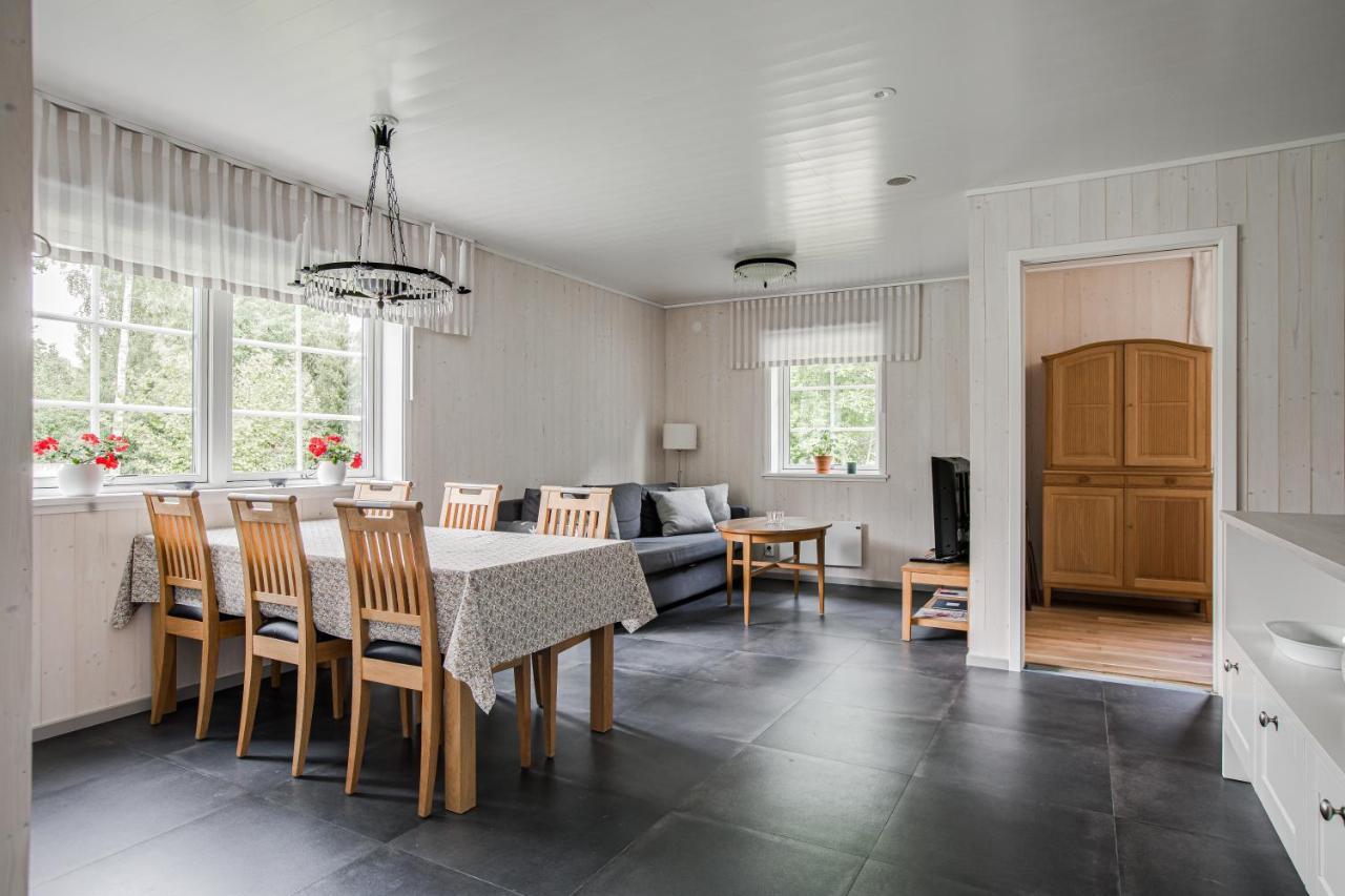 Solar Lake Cottage Jonkoping Bagian luar foto
