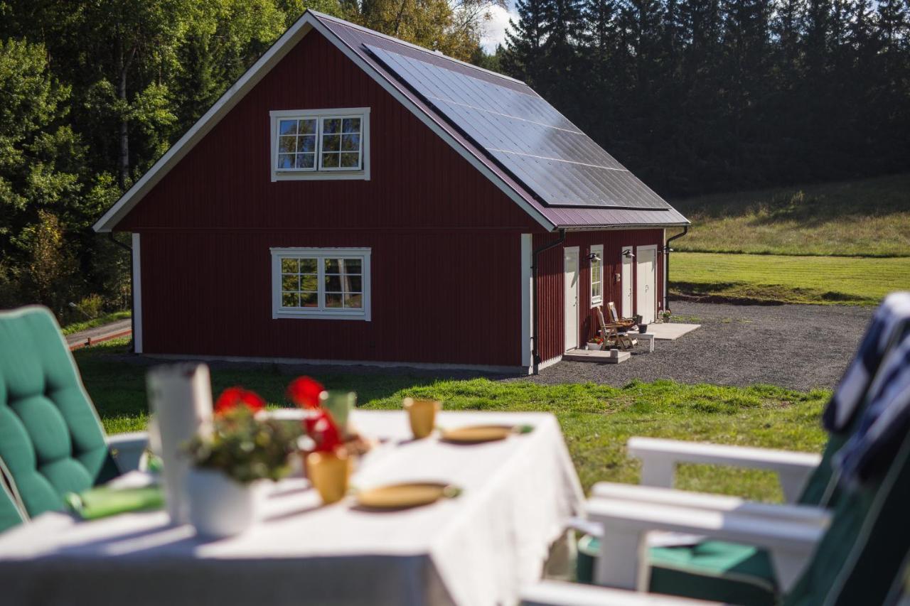 Solar Lake Cottage Jonkoping Bagian luar foto