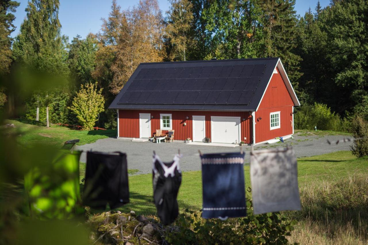 Solar Lake Cottage Jonkoping Bagian luar foto